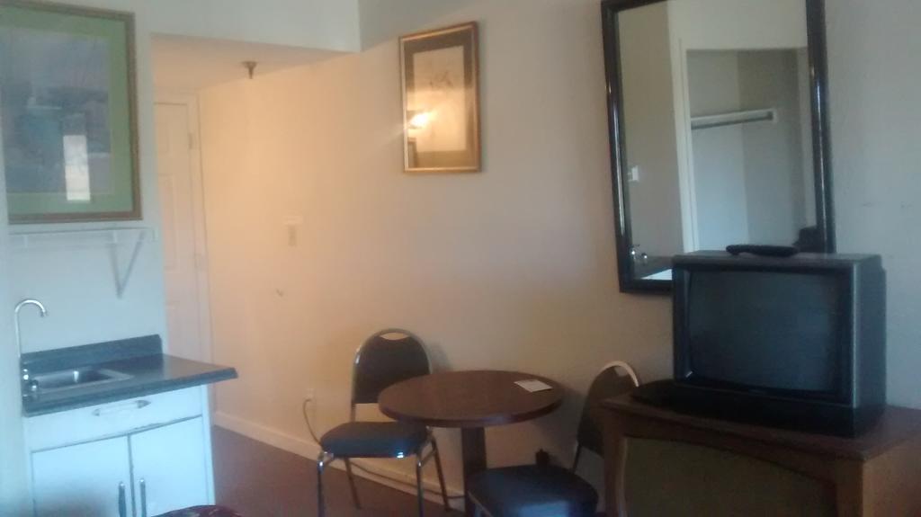 Ken Bar Lodge Gilbertsville Luaran gambar