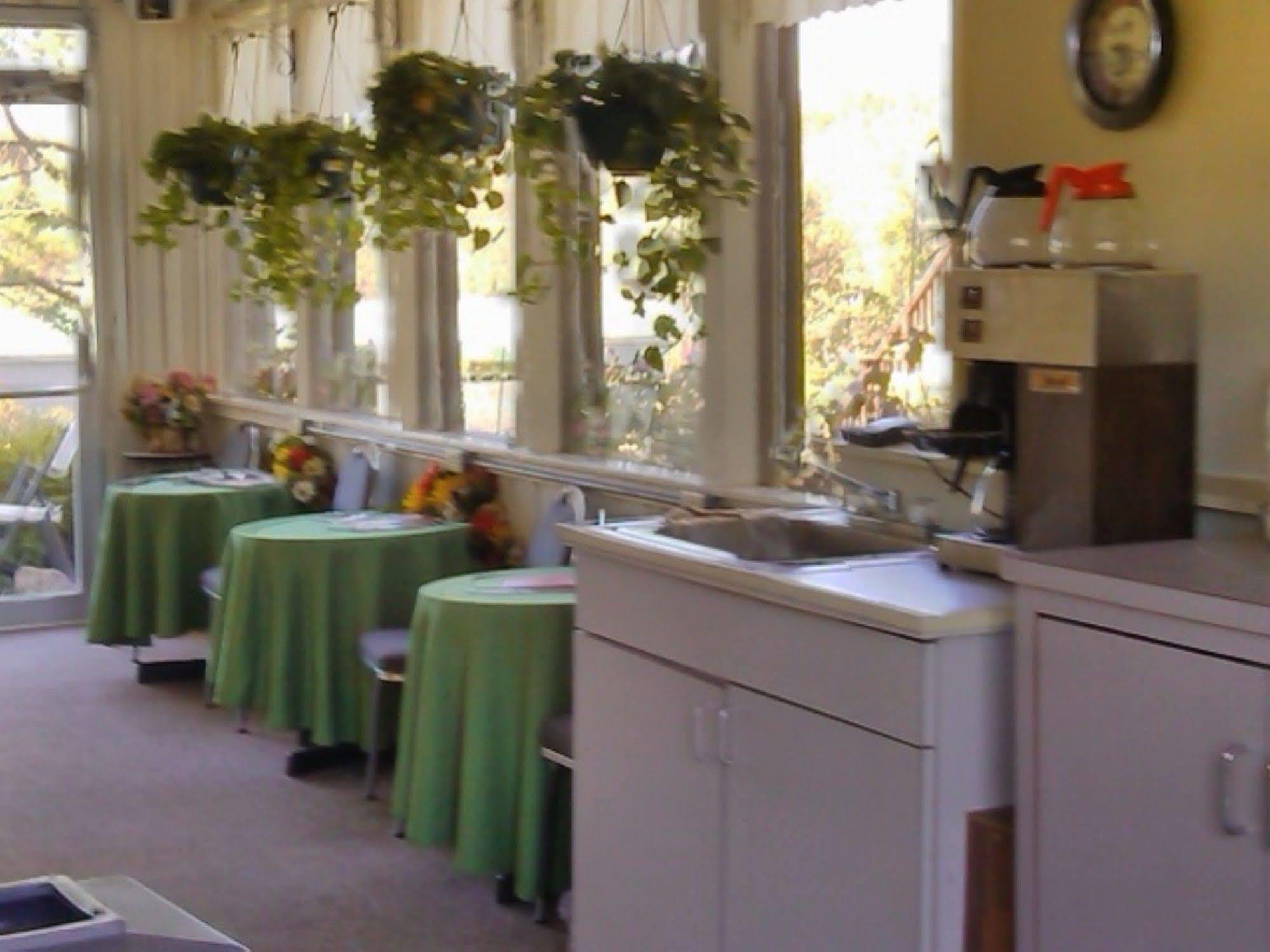 Ken Bar Lodge Gilbertsville Luaran gambar