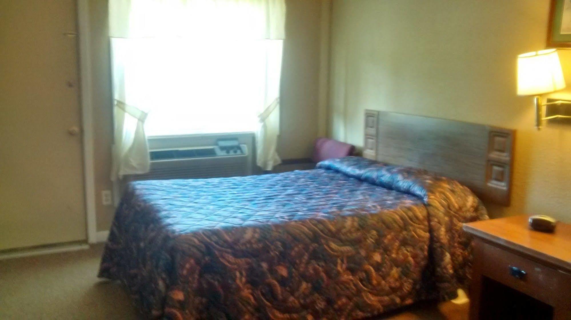 Ken Bar Lodge Gilbertsville Luaran gambar